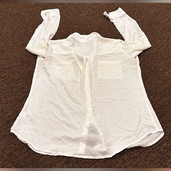 Express The Portofino Shirt Womens Button Up Sheer Casual Top Medium - Picture 3 of 3